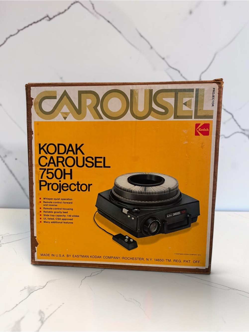 Kodak Carousel 750H Projector in Black and Yellow Box